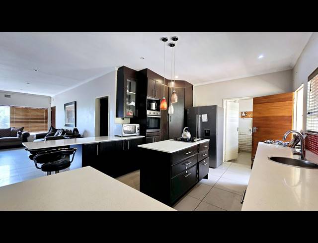 4 BEDROOM HOUSE FOR SALE IN MEYERSPARK